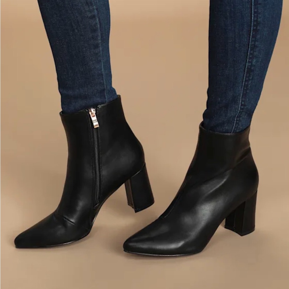 Sarai Black Pointed-Toe Ankle Booties